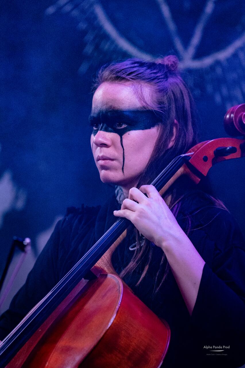 Cello and mask